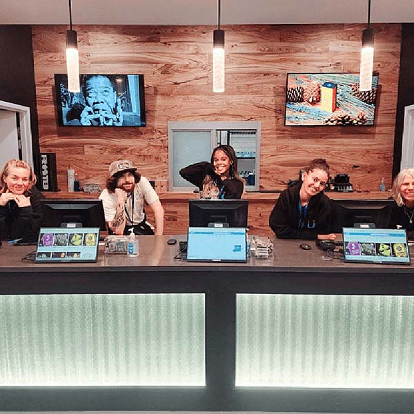 Cannabis Expert Employees Smiling and Helping NJ Cannabis Lovers